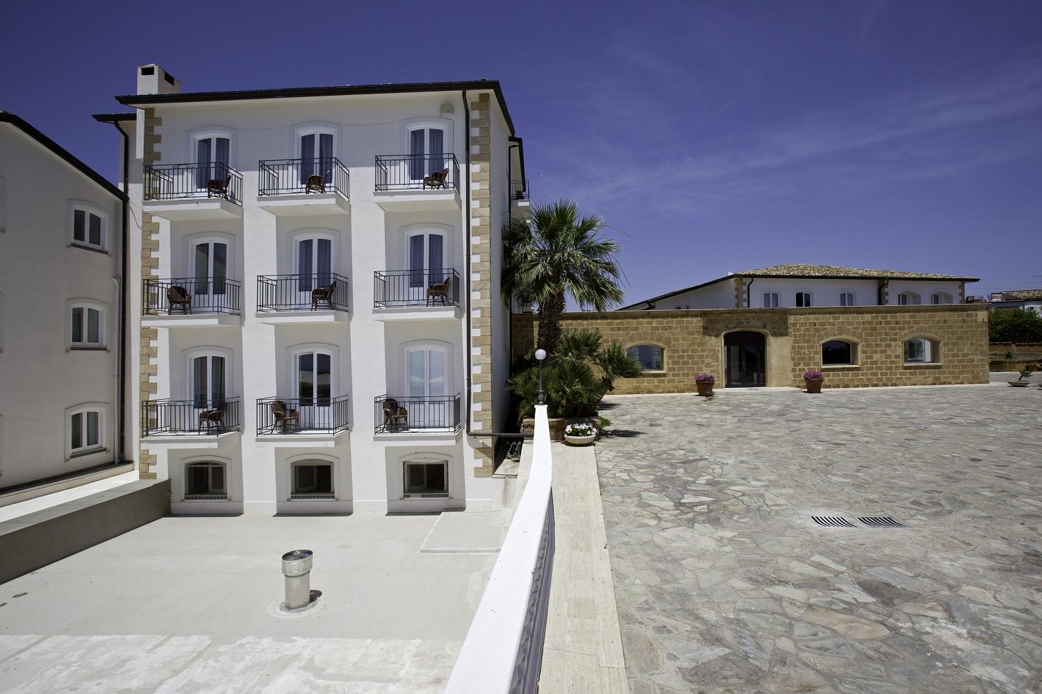 Ih Hotels Agrigento Kaos Resort Kültér fotó