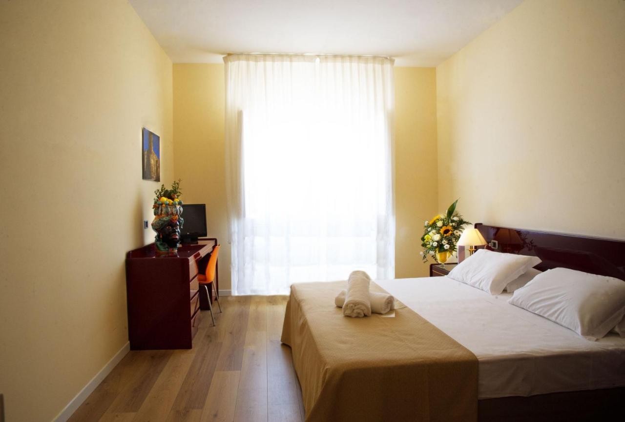 Ih Hotels Agrigento Kaos Resort Kültér fotó