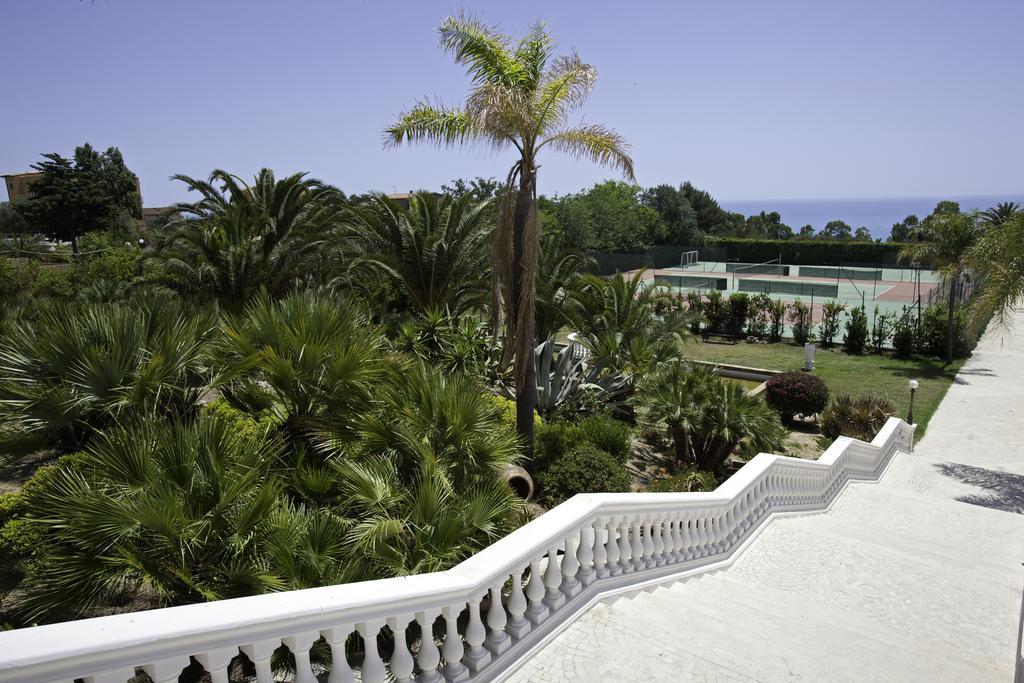 Ih Hotels Agrigento Kaos Resort Kültér fotó